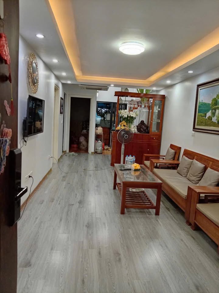 Căn hộ Sài Đồng 67m² giá 3.94 tỷ - Sẵn sổ đỏ chính chủ!