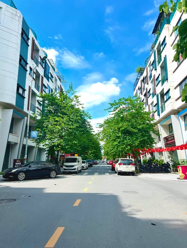 Nhà phố cho thuê Galaxy 1 Tố Hữu 95m² - Phù hợp mọi mô hình kinh doanh!