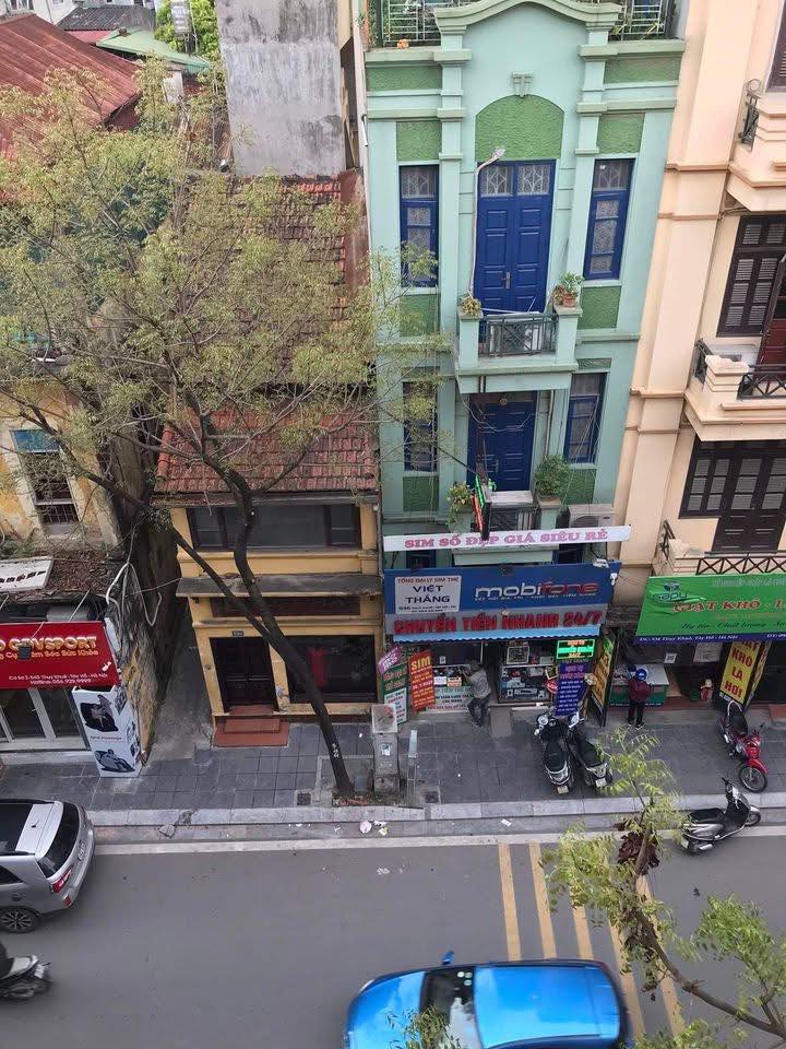 Chính chủ cho thuê CCMN 25m² Số 262 Đồng Cổ, Tây Hồ - Ô tô đỗ cửa, đầy đủ nội thất