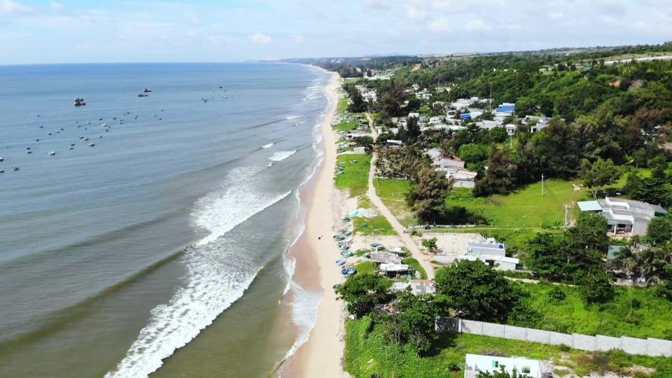 Đất mặt tiền biển Tiến Thành - Phan Thiết 3000m² giá 36 tỷ - Cơ hội đầu tư sinh lời hấp dẫn!