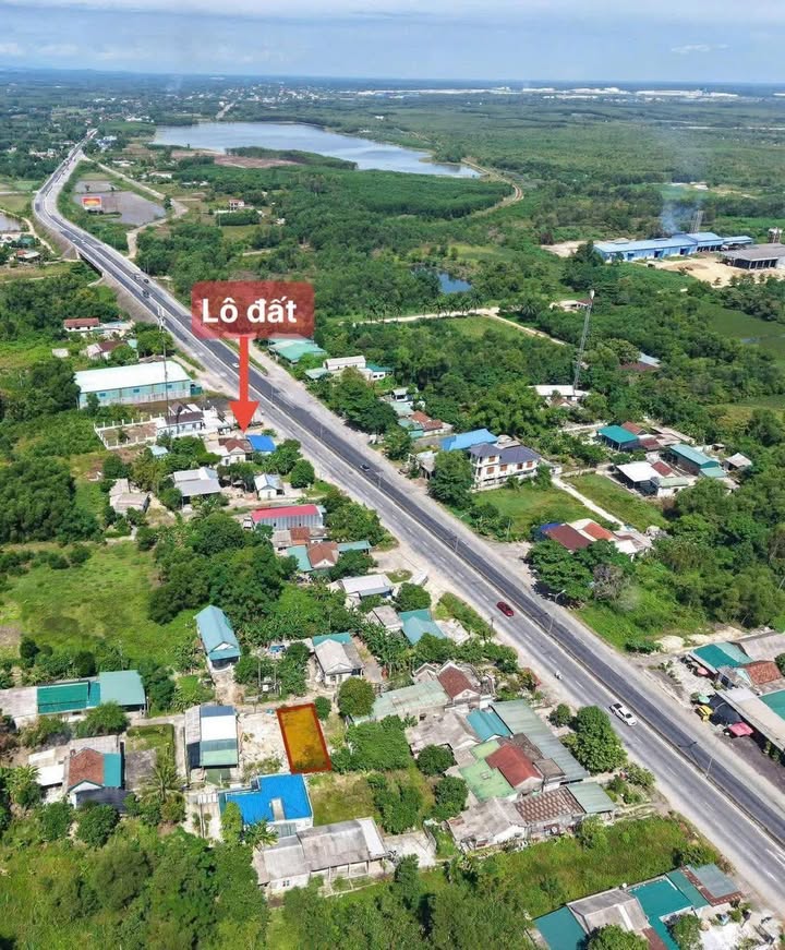Đất nền 305m² mặt tiền Quốc Lộ 1A Phong An giá chỉ 1 tỷ - Cơ hội đầu tư tuyệt vời!