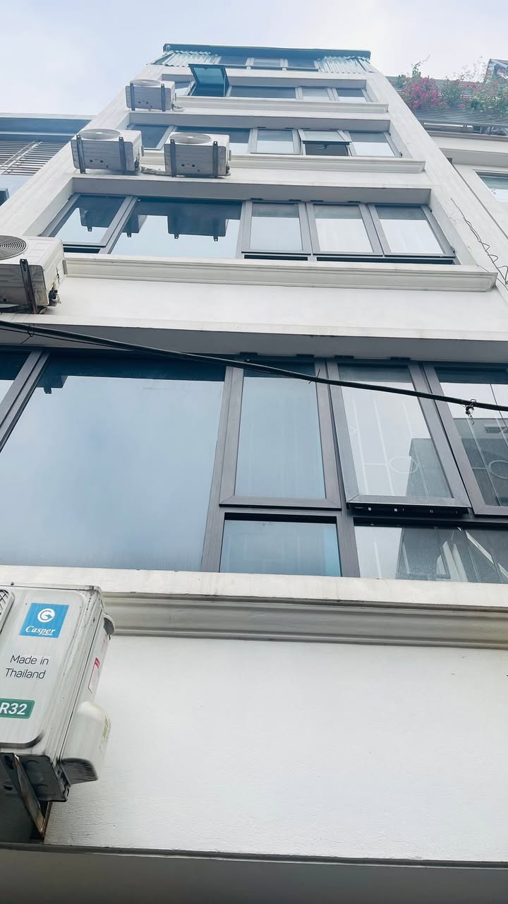 Phòng cho thuê khép kín 25m² tại ngõ Hòa Bình 7, HBT - Giá 3.3 triệu/tháng, tự do giờ giấc!