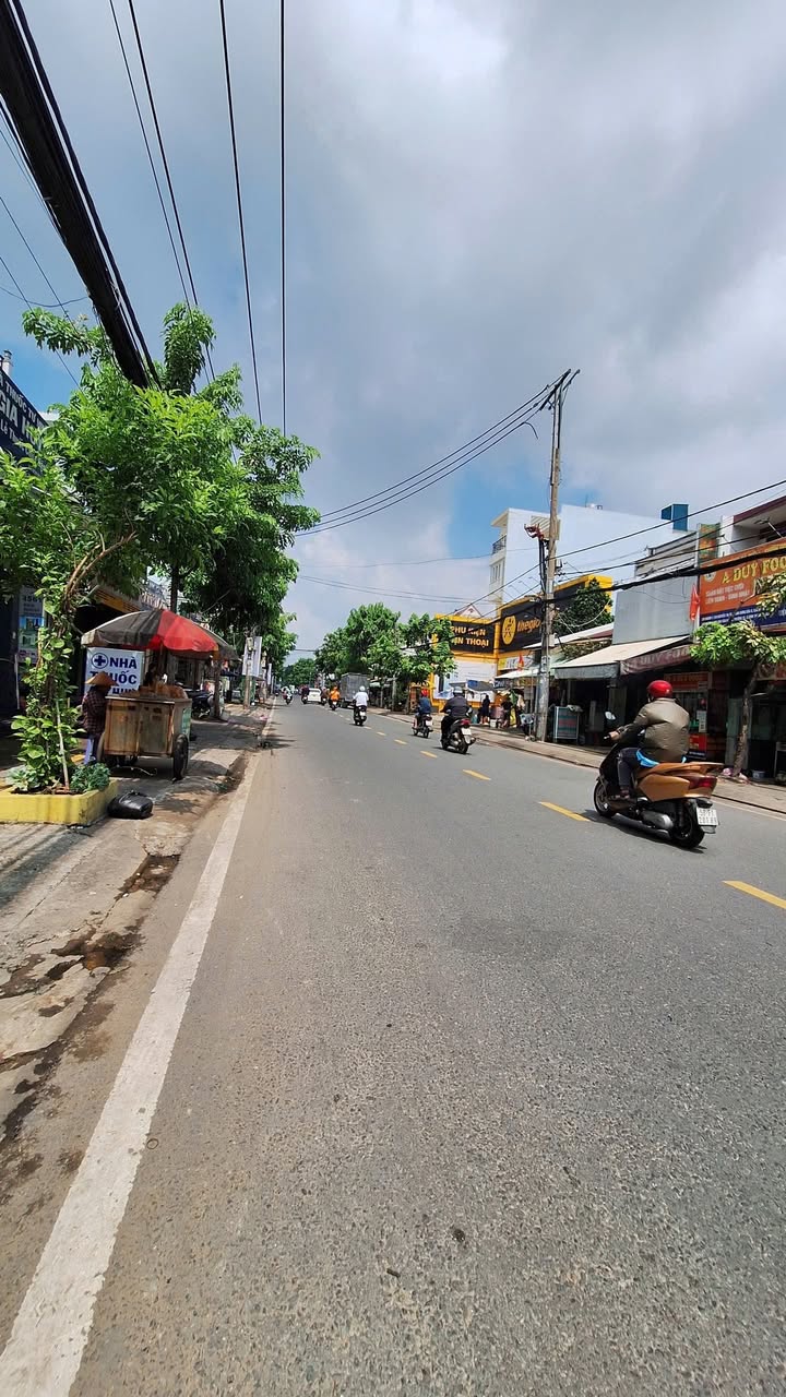 Căn hộ dịch vụ Phạm Thế Hiển, Quận 8, 118m² giá 8 tỷ - Dòng tiền 33 triệu/tháng!