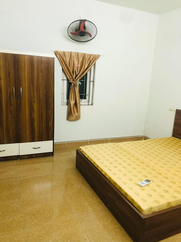 Nhà mặt ngõ Tả Thanh Oai 30m² giá 4 tỷ - Gần ô tô, sổ đỏ chính chủ!