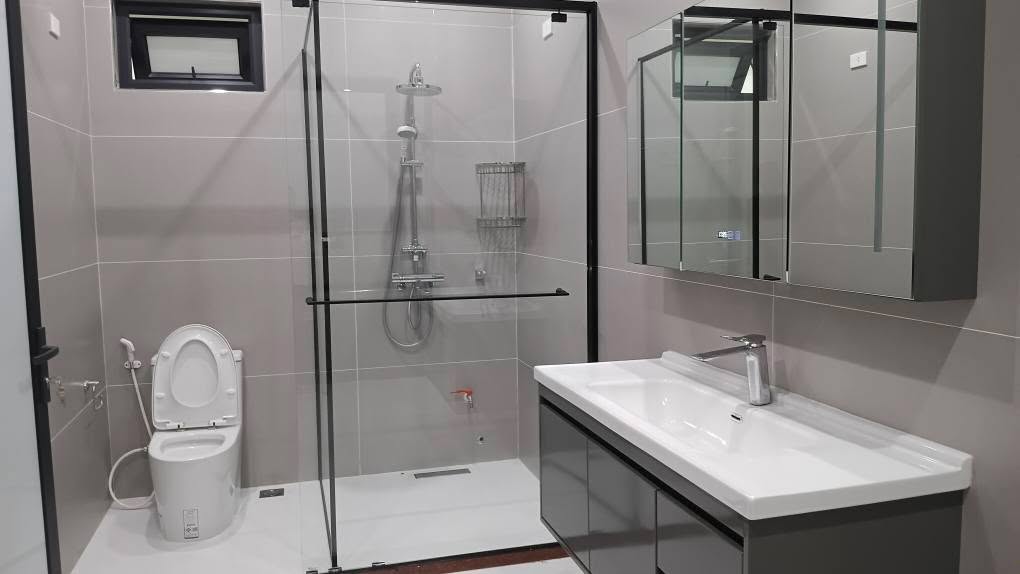 Cho thuê nhà phố 4 tầng Trần Phú 920m² - Kinh doanh sầm uất bậc nhất Thanh Hóa!