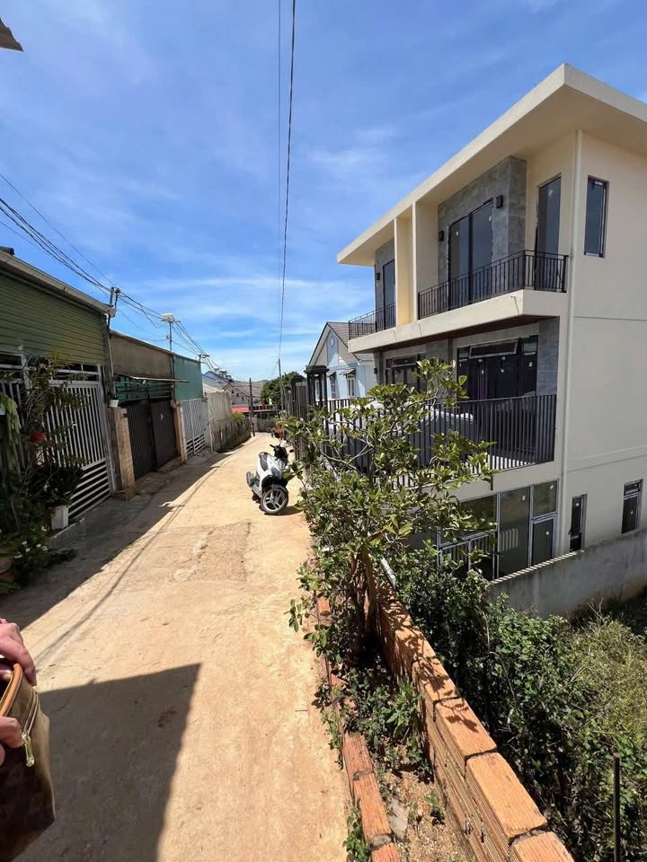 Đất thổ cư đường Thái Phiên, Đà Lạt 308m² giá 5.5 tỷ - Hạ giá bán hấp dẫn!