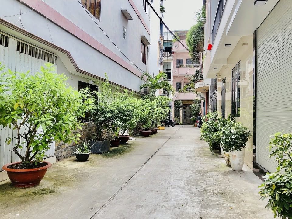 Nhà phố Đất Thánh, Quận 10, 83m² giá 10.8 tỷ - Khu dân trí cao, an ninh