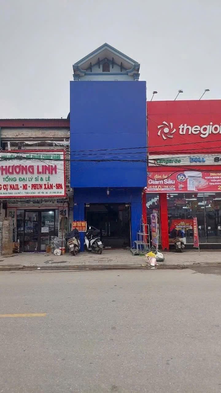 Nhà cho thuê 3 tầng tại trung tâm Bích Động - Kinh doanh lý tưởng!