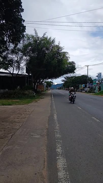 Đất ở thôn Tân Lập A, Đắk Hà, 270m² giá 1 tỷ - Tiện ích đầy đủ, dân cư đông đúc!