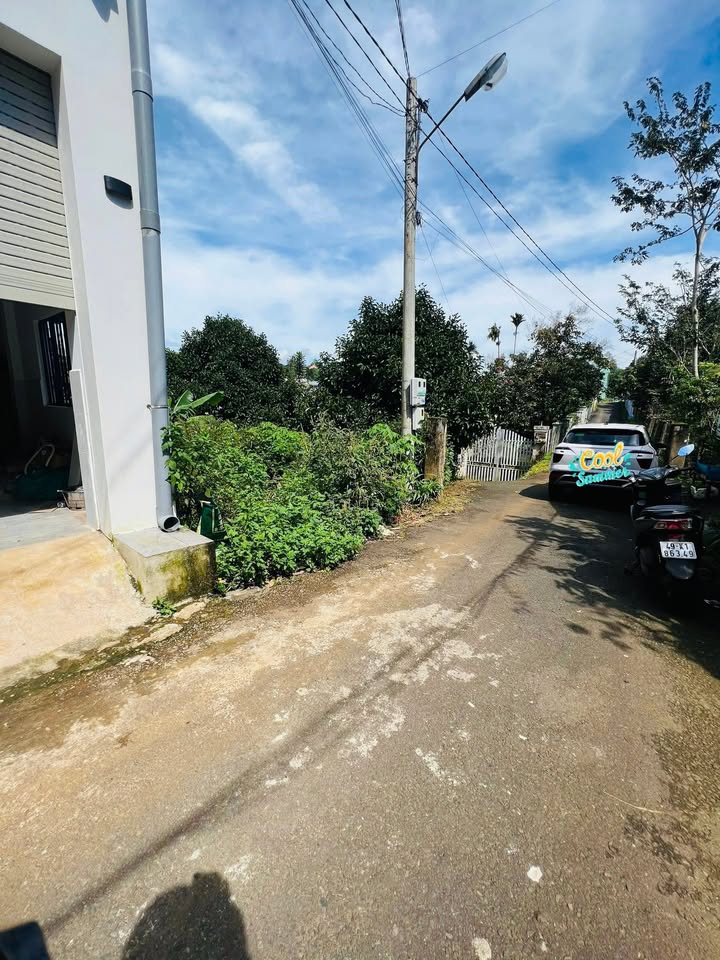 Đất thổ cư 100m² tại Phường 2 Bảo Lộc giá 1,4 tỷ - Sẵn sàng xây dựng!