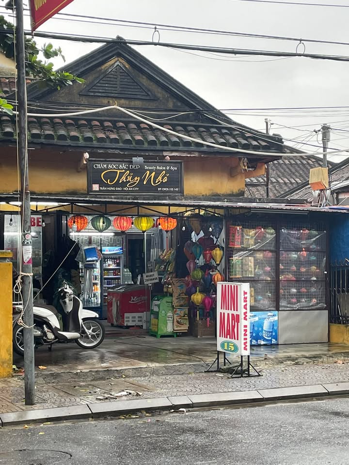 Nhà mặt tiền cho thuê tại 15 Trần Hưng Đạo, Hội An - Vị trí đắc địa cho kinh doanh!