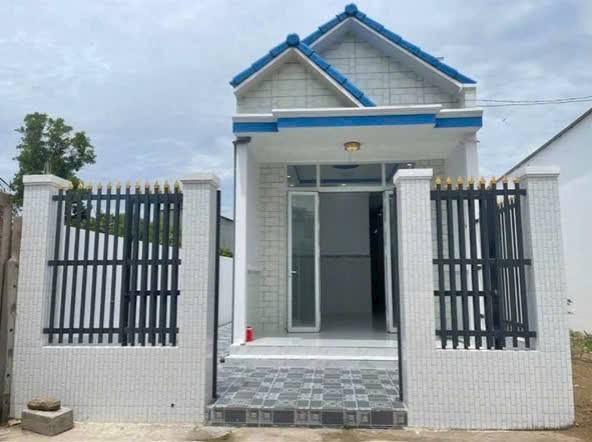 Nhà hẻm ô tô Nguyễn Thị Minh Khai, Hậu Giang 100m² - Gần chợ, trường học!