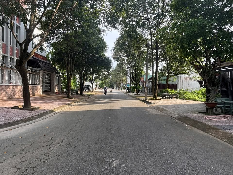 Đất nền Trảng Bom 113m² giá 2.3 tỷ - Đường Hưng Đạo Vương, sổ đỏ chính chủ!