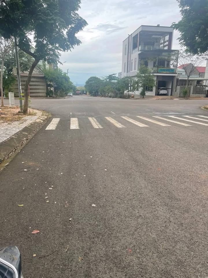 Đất nền khu hành chính Phước Long 200m² giá 2 tỷ - Đầu tư sinh lời ngay!