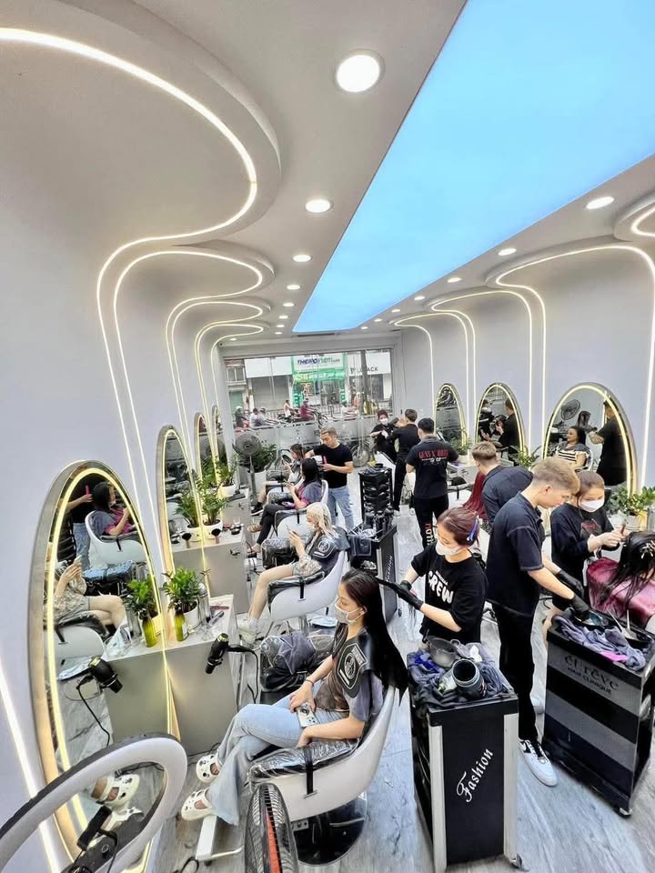 Cho thuê mặt phố Nguyễn Lương Bằng 80m² giá 40 triệu - Thích hợp mọi mô hình kinh doanh!