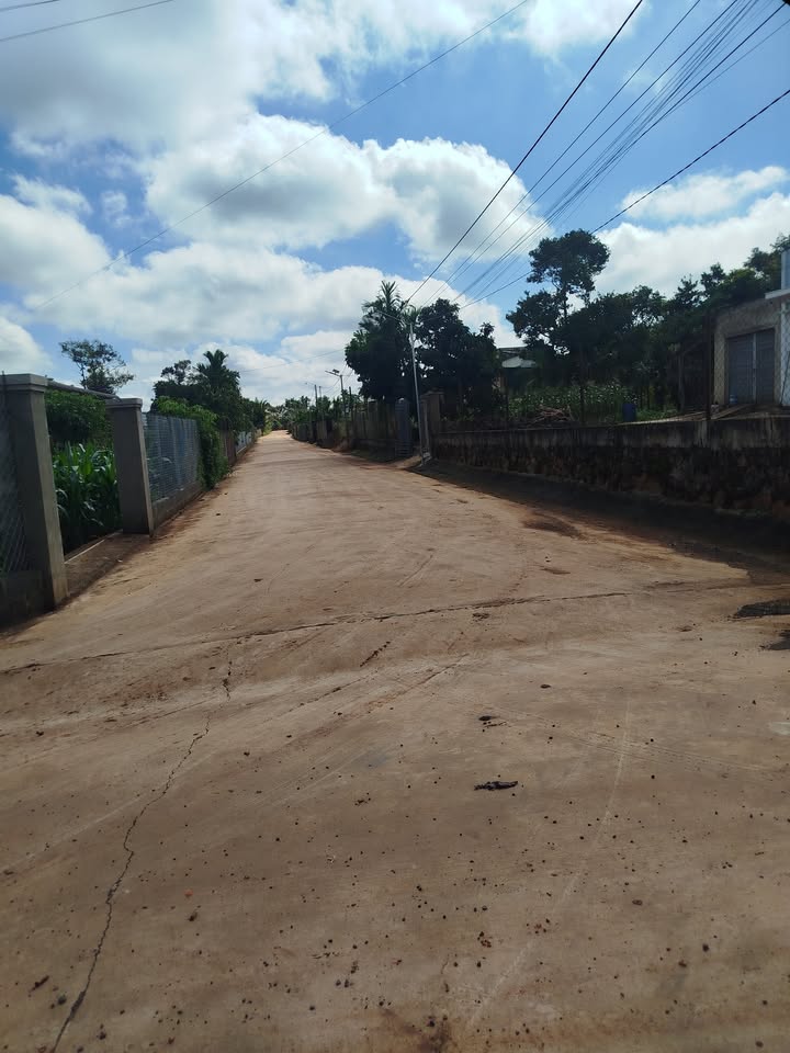 Đất nền tại Buôn Hồ 198m² giá chỉ 550 triệu - Sổ hồng chính chủ