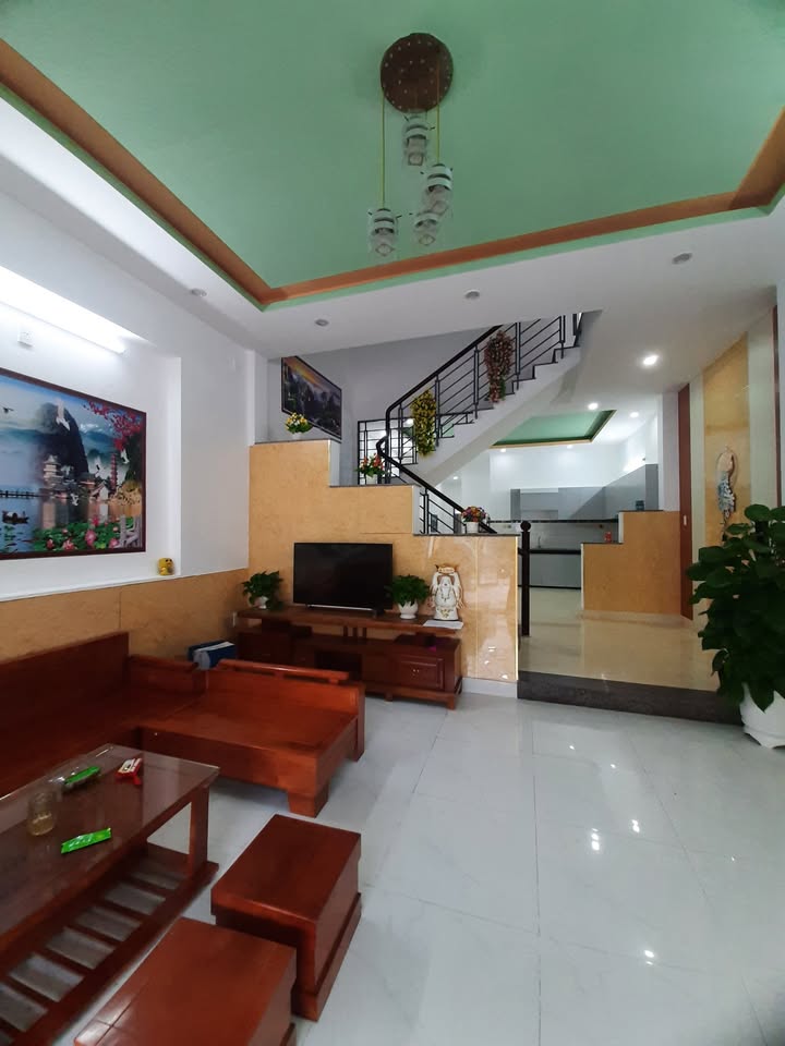 Nhà mặt tiền Tiên Sơn 18, Hải Châu, Đà Nẵng 92m² giá 9.5 tỷ - Đầu tư sinh lời ngay!