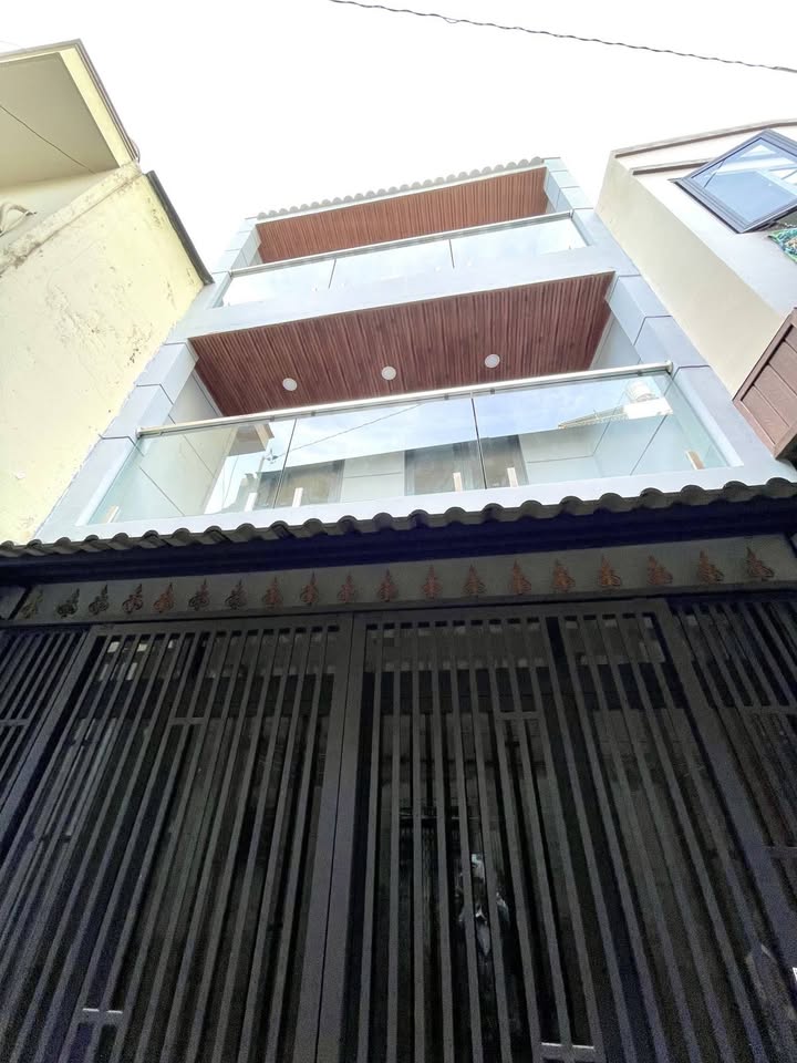 Nhà bán Dương Bá Trạc Quận 8, 42m² giá 5.5 tỷ - Nhà mới 100% đẹp hoàn hảo!