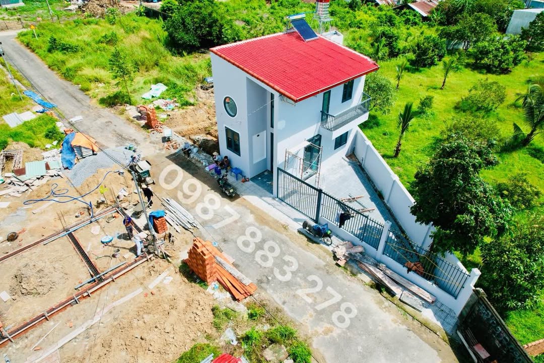 Nhà Lộc An - 107m² giá 1.1 tỷ - Thiết kế hiện đại, vào ở ngay!