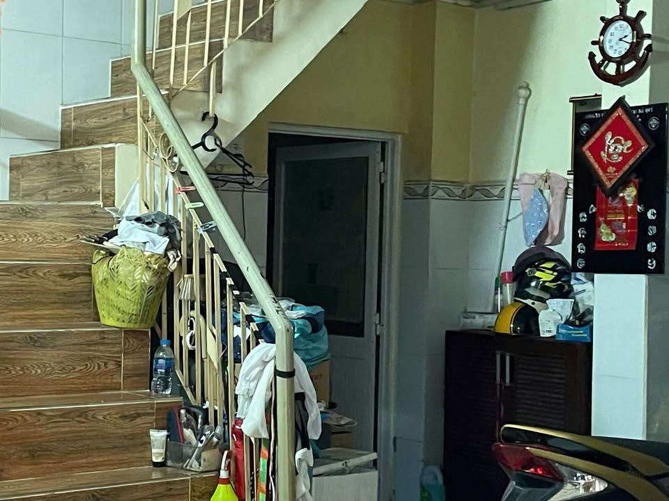 Nhà lầu kiên cố đường Trần Đình Xu, Quận 1, 54m² giá 6.4 tỷ - Sổ hồng riêng, công chứng nhanh!