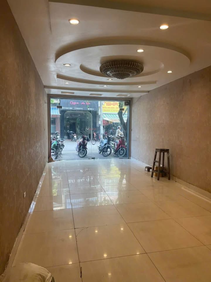 Nhà mặt đường Hàng Kênh, Hải Phòng 60m² giá 25 triệu - Vị trí sầm uất, tiện kinh doanh!