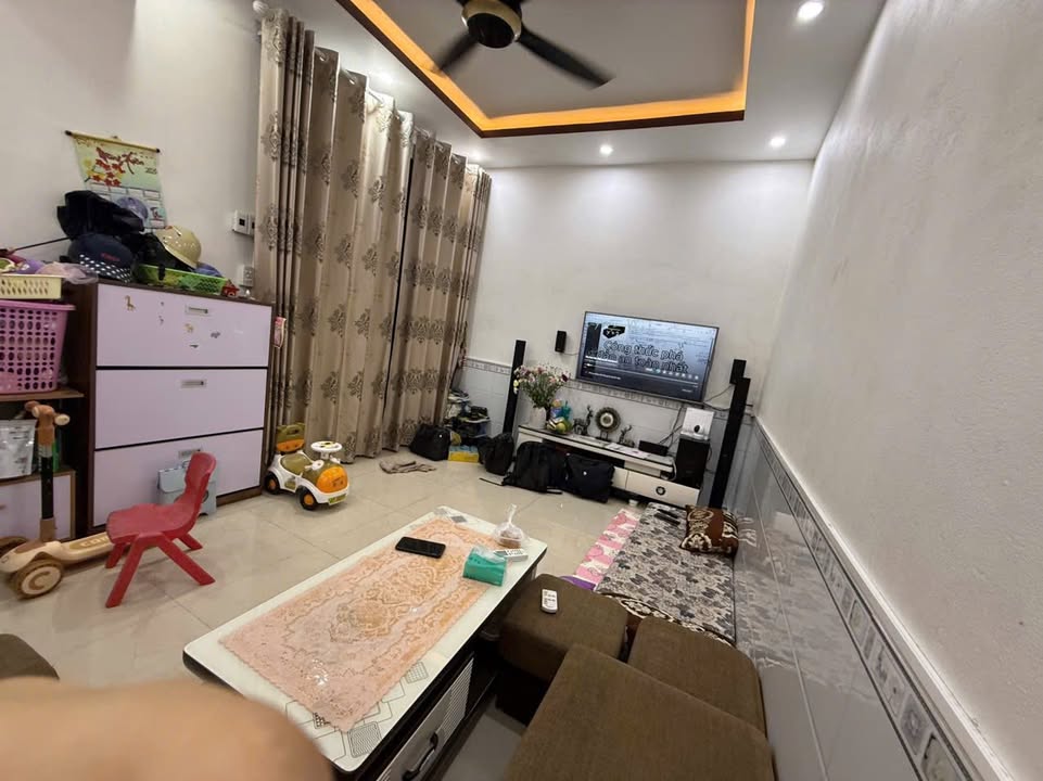 Nhà riêng Ngõ Lương Khánh Thiện, Hải Phòng 27m² giá 900 triệu - Ngõ thông thoáng, nhà không lụt!