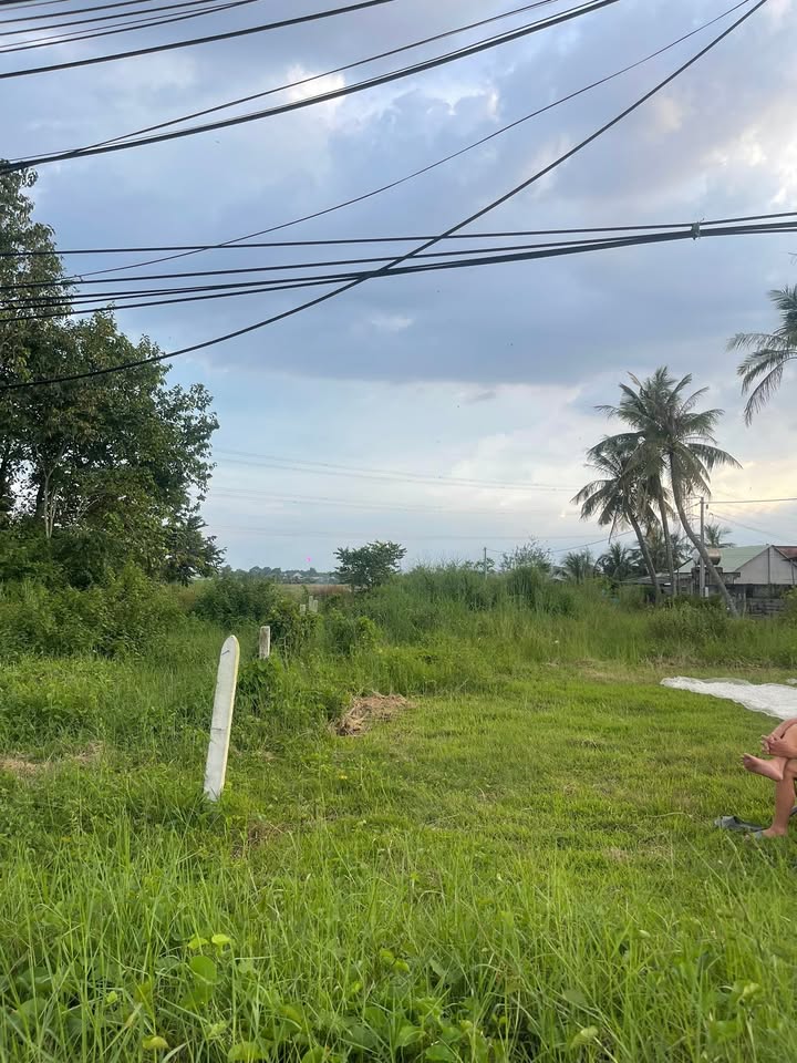 Lô đất mặt tiền Quốc lộ 22, Trâm Vàng 1, 200m² giá chỉ 3.3 tỷ - Tiềm năng sinh lời cao!