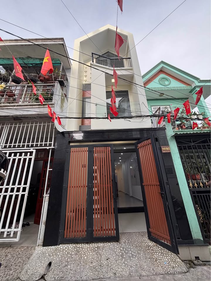 Nhà Phường Lâm Viên - Đà Lạt 57m² giá 5.5 tỷ - Cơ hội đầu tư tốt!