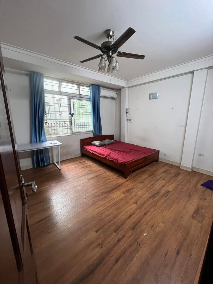 Phòng cho thuê 30m² tại Ngõ 874 Minh Khai - Đầy đủ tiện nghi, vào ở ngay!