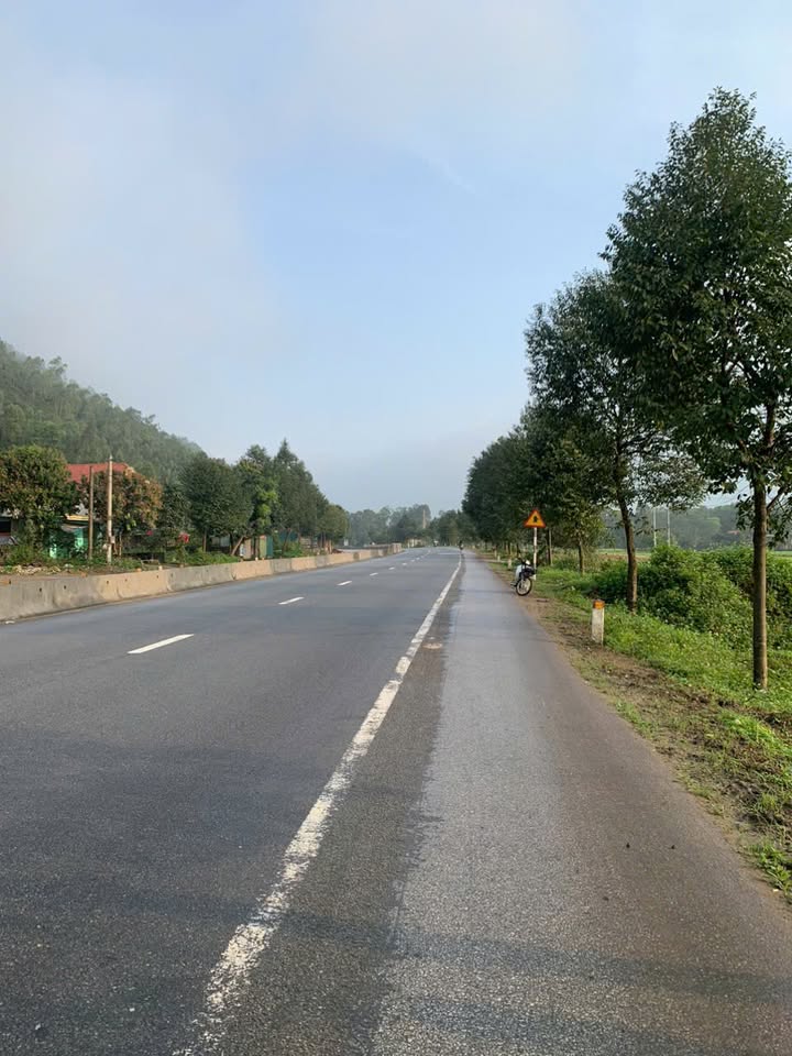 Đất mặt tiền Quốc Lộ 1A Thôn 5 Xuân Lĩnh 185m² giá chỉ 1,4xx triệu - Đầu tư sinh lời!