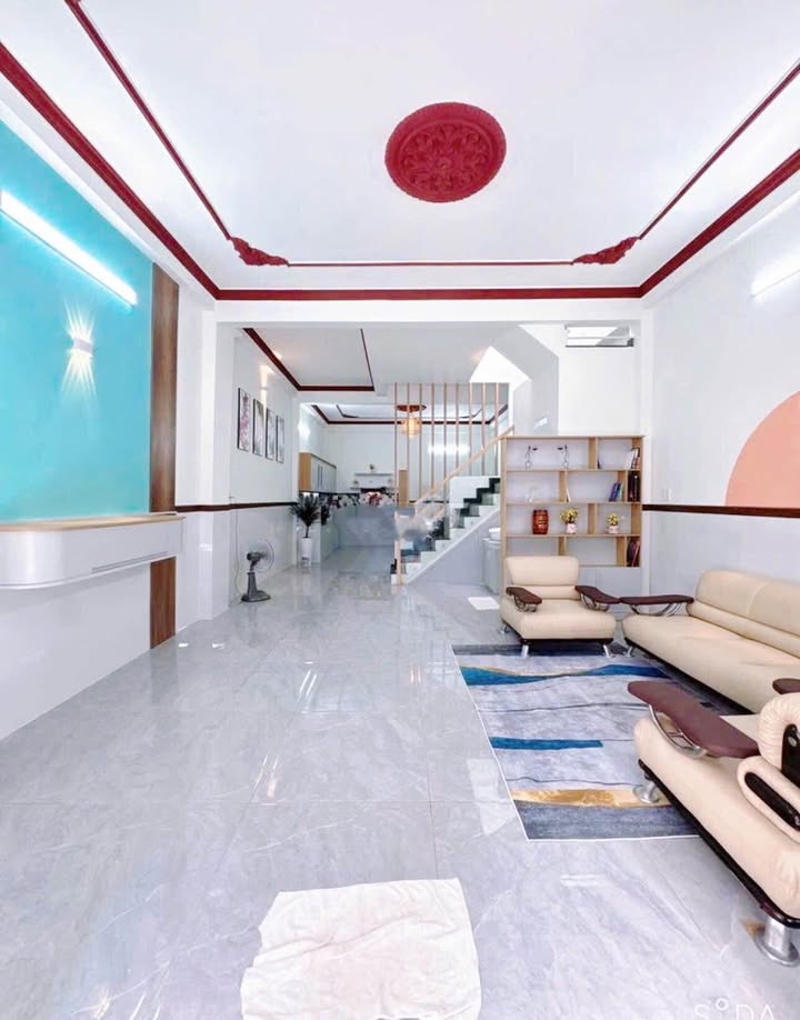 Nhà phố Tân Phú 80m² giá 7.5 tỷ - Full nội thất, hẻm xe hơi thuận tiện!