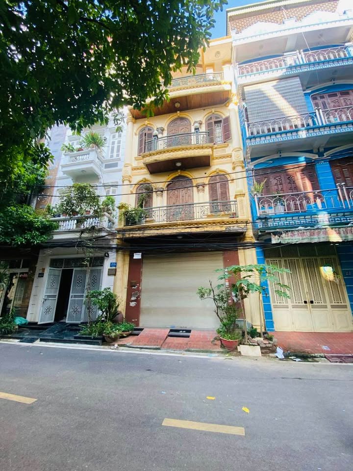 Nhà phố Đại Kim 90m² giá 27 tỷ - An sinh tốt, gần mặt phố!