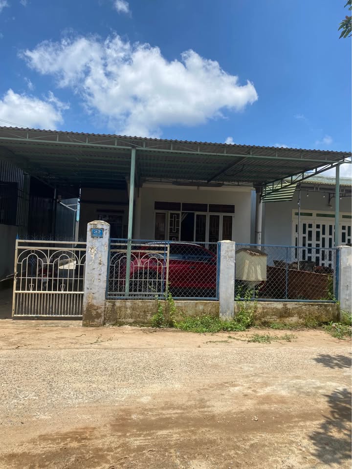 Nhà cấp 4 Phước An, Krông Pắc 180m² giá 2.65 tỷ - Bán đất tặng nhà