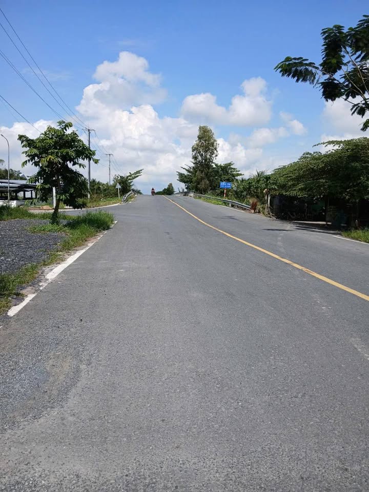 Đất nền xã Lấp Vò 803m² giá chỉ 1.8 tỷ - Mặt tiền đường 21m!