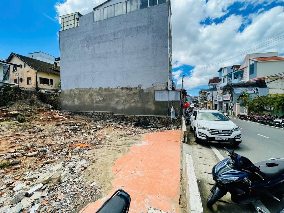 Đất mặt tiền Trần Nhật Duật Đà Lạt 95m² giá 10 tỷ - Kinh doanh sầm uất!