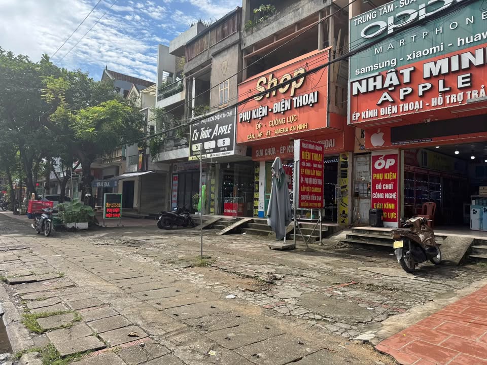 Nhà 2 tầng đường Cách Mạng Tháng 8, Thái Nguyên 100m² - Vị trí kinh doanh đắc địa!