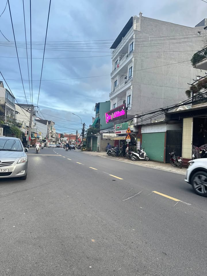 Nhà mặt tiền Ngô Quyền Đà Lạt 81.4m² giá 13 tỷ - Cơ hội đầu tư tuyệt vời!