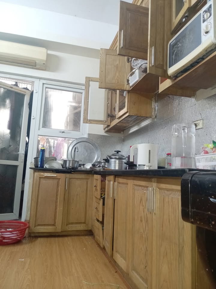 Chung cư Nhân Chính Thanh Xuân 62m² giá 1.68 tỷ - Nhà đẹp, sẵn sàng vào ở!