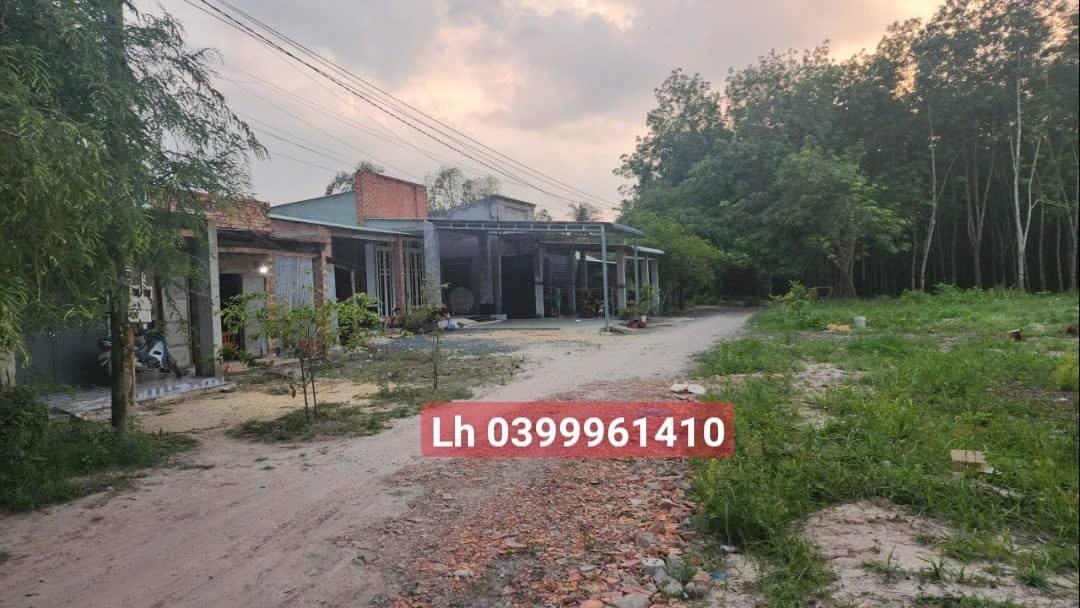 Đất Bến Cầu Tây Ninh 160m² giá 270 triệu - Sổ hồng riêng, chính chủ!