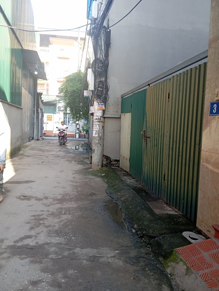 Đất nền đường Nguyễn Lam, 45m² giá thỏa thuận - Vị trí trung tâm Long Biên, tiện ích đầy đủ!