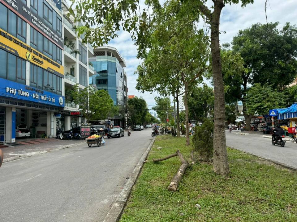 FrontHouse 592 Nguyễn Văn Linh 61m² giá 9.24 tỷ - Vị trí đắc địa kinh doanh!