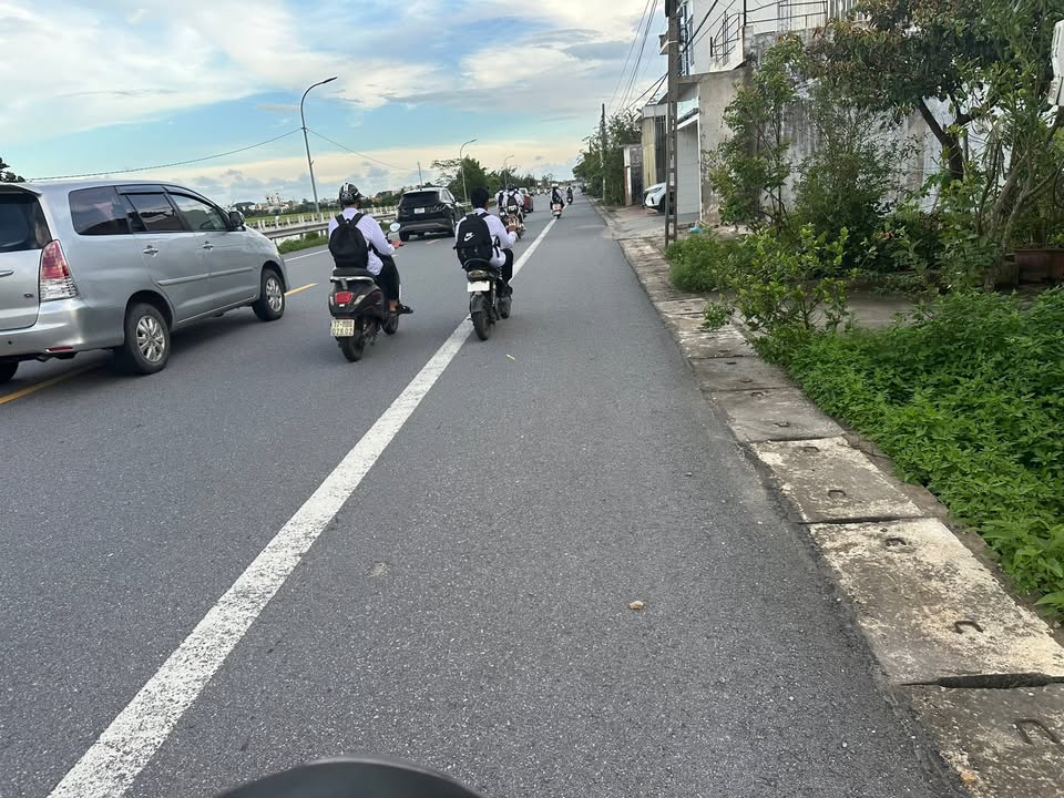 Đất nền Tây Tiến Tiền Hải 132m² giá 2 tỷ - Vị trí đắc địa kinh doanh thuận lợi!