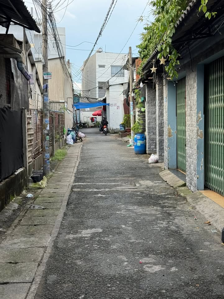 Nhà cấp 4 Phường Bình An Dĩ An 79.5m² giá 4 tỷ - Thiết kế đẹp, tiện ích đầy đủ!