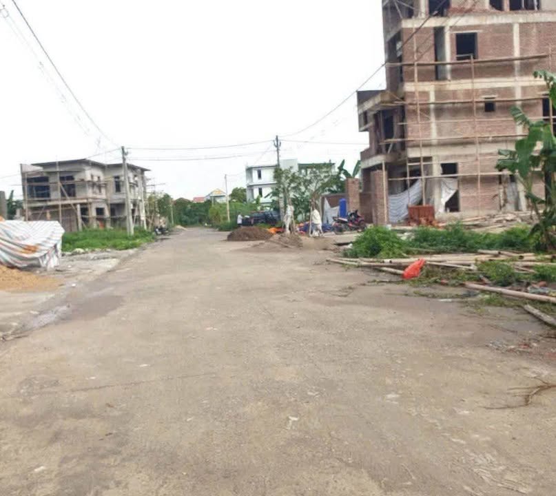 Đất mặt tiền Hòa Bình, phường Nam Thành 60m² giá 2 tỷ - Tiềm năng sinh lời cao!