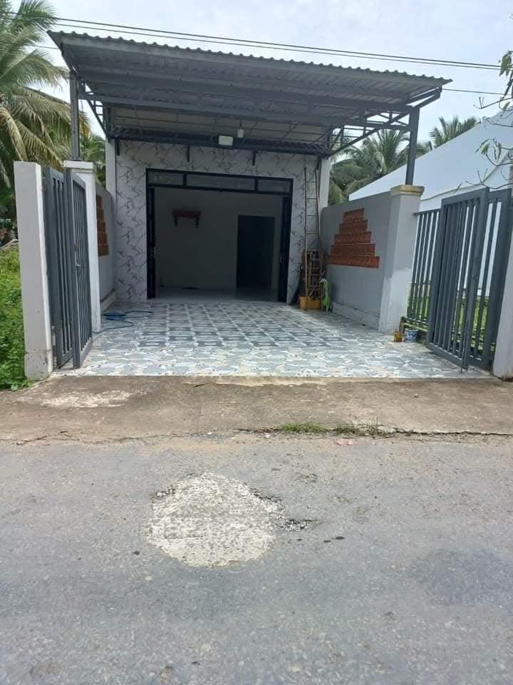 Nhà mặt tiền Thạnh Ngãi, Mỏ Cày Bắc 100m² giá 750 triệu - Sẵn sàng ở ngay!