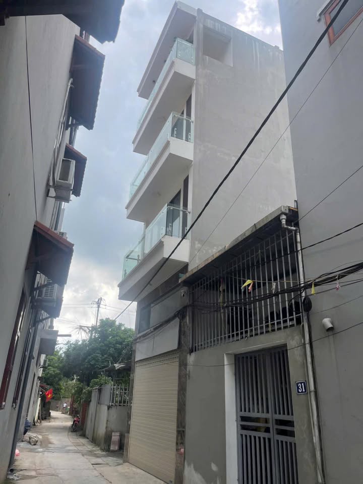 Nhà mặt đường Đông Mỹ, Thanh Trì, 41m², giá 6.4 tỷ - Kinh doanh cực tốt!