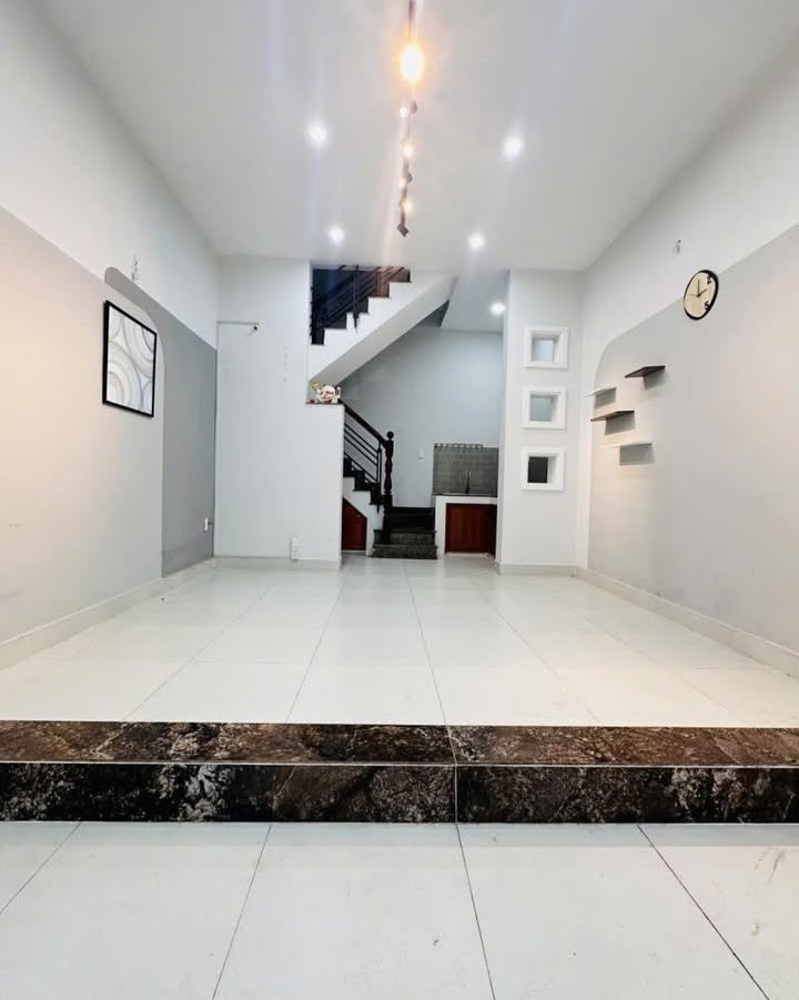 FrontHouse Đỗ Đốc Long Tân Phú 34m² giá 6.1 tỷ - Đường kinh doanh sầm uất!