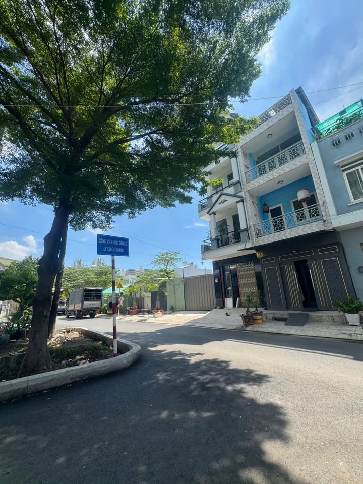 Nhà phố Thông Lý Chiêu Hoàng Q6 54m² - Sổ hồng chính chủ, giá thương lượng!