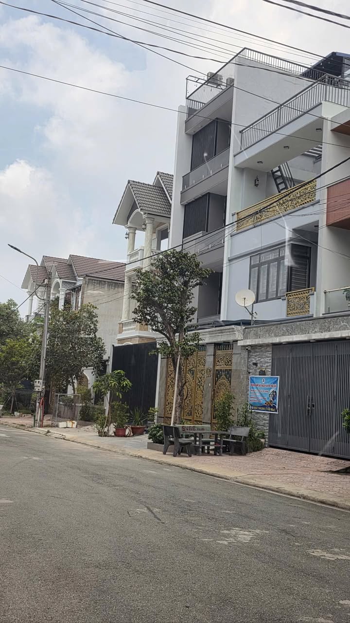 Nhà Phường Trảng Dài, Biên Hòa 133m² giá 8.3 tỷ - Đầu tư sinh lời cao!