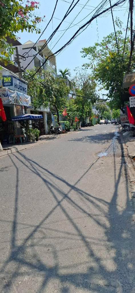 Nhà gác lửng 114m² giá 10.5 tỷ - Mặt tiền Lương Thế Vinh, Đà Nẵng!